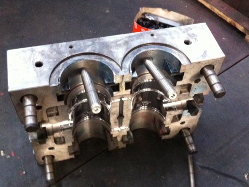 和布克赛尔模具制造-11