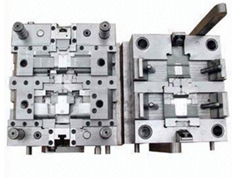 和布克赛尔精密塑料模-07